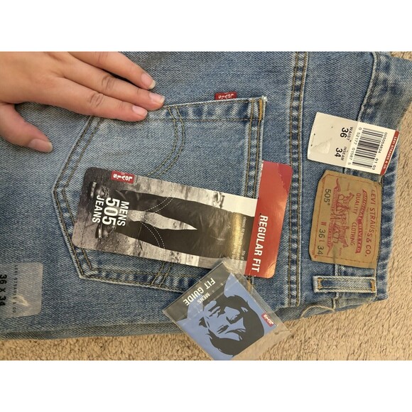 New Levi's Men's 505 Regular Fit Straight Leg Blue Denim Jeans 36X34 Mexico - Picture 3 of 9